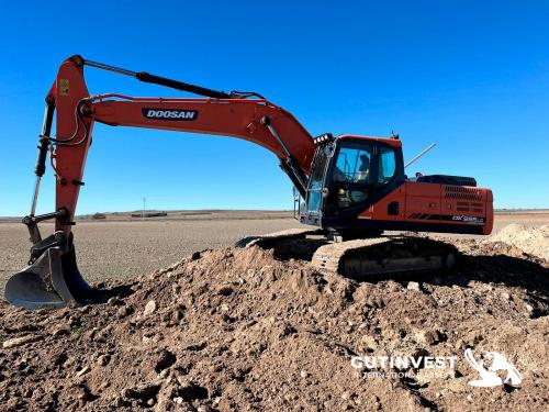 Excavadora de orugas