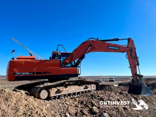 Crawler excavator