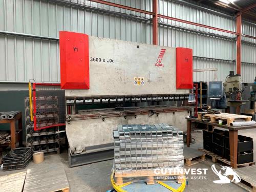 CNC press brake