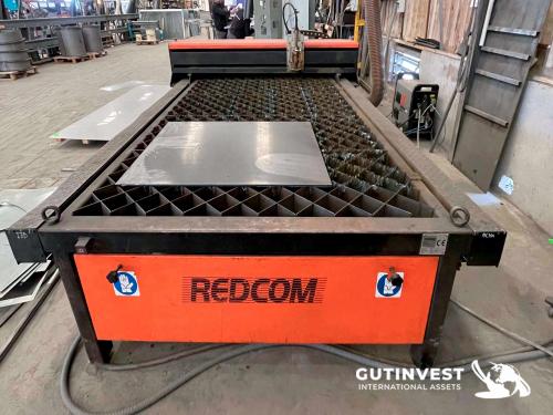 Plasma cutting machine