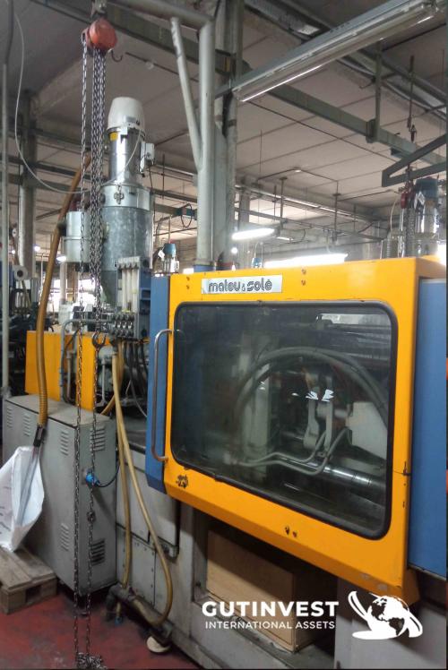 Injection Moulding Machine - 130Tn