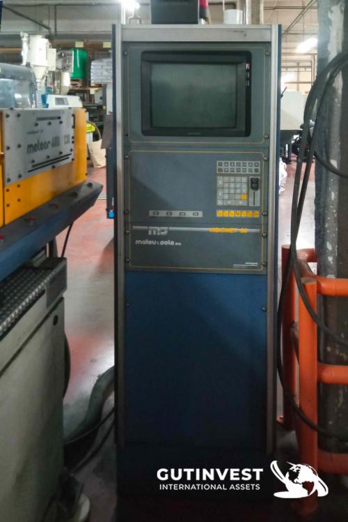 Injection Moulding Machine - 130Tn