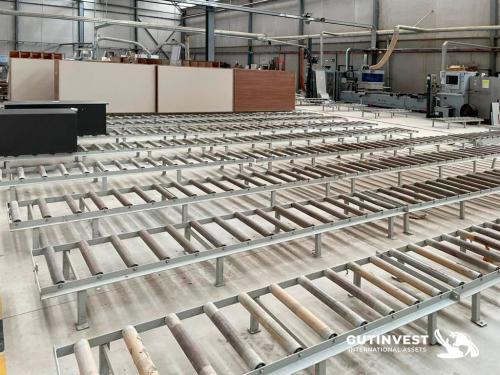 Complete factory - Manufacturer of wooden furniture - 7.800