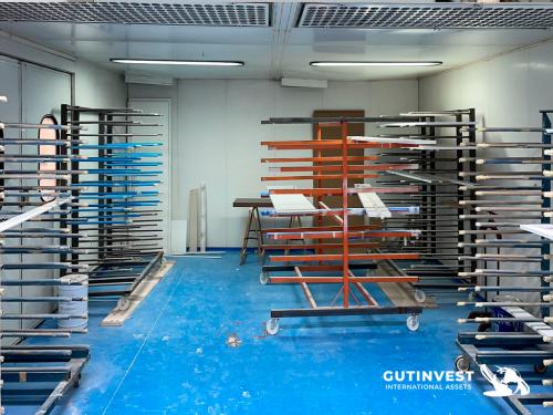 Complete factory - Manufacturer of wooden furniture - 7.800