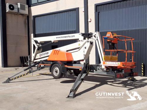 Towable Boom Lift