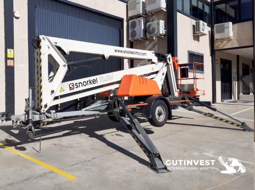 Towable Boom Lift