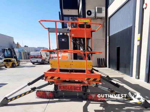 Towable Boom Lift