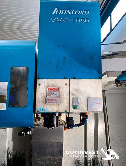 CNC Machining Center - 3axes