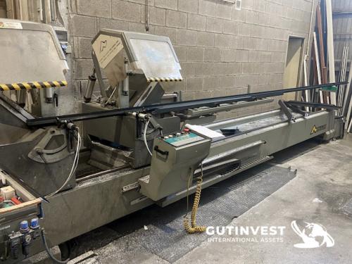 Double head cutting machine