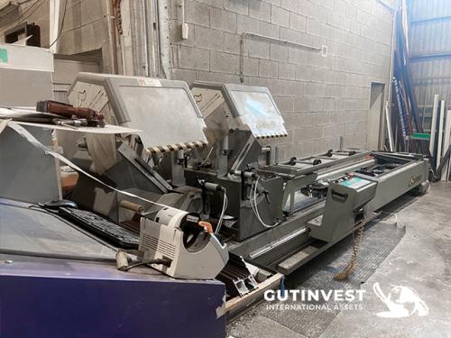 Double head cutting machine