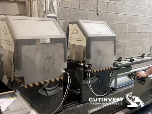 Double head cutting machine