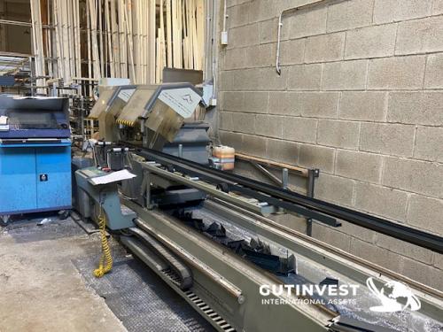 Double head cutting machine