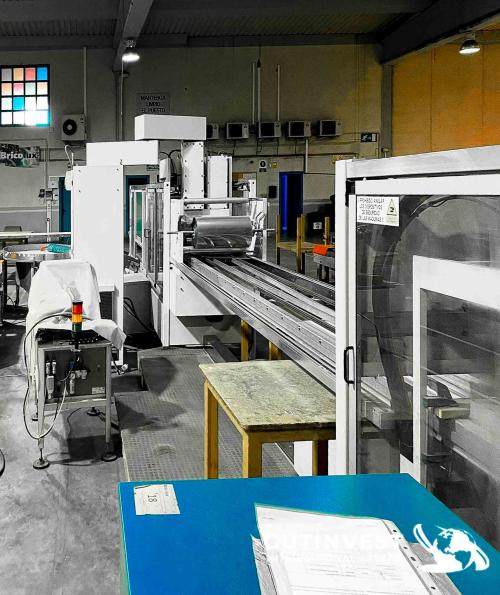 Blister packaging machine