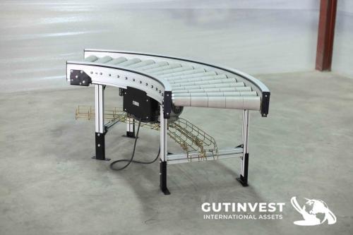 Curved motorized roller table (1700 x 510 mm)