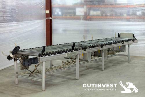 Motorized roller table (4200 x 650 mm)