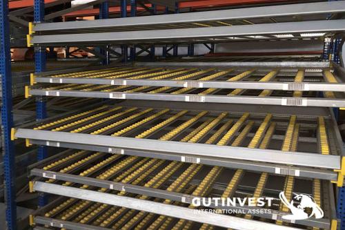 Gravity rack storage (6 units)