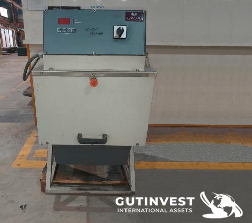 solvent recycling machine
