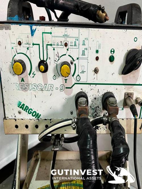 spot welding equipment