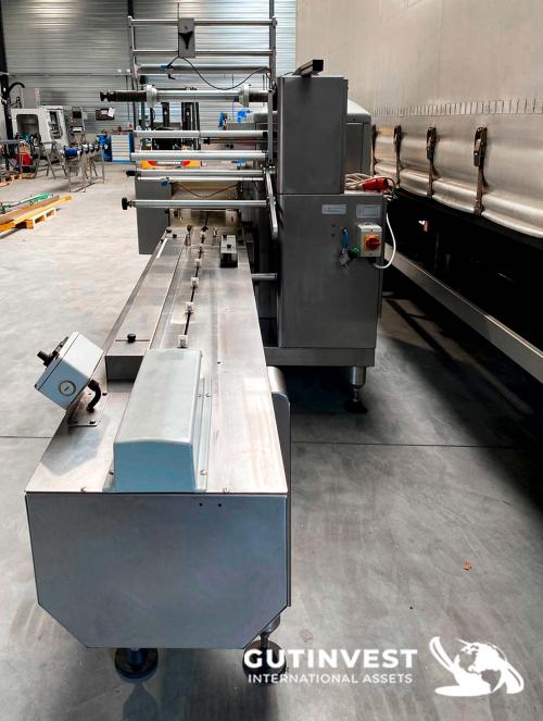 Horizontal flow pack bagging machine (HFFS)