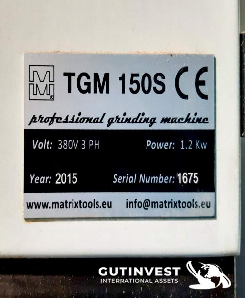 Automatic grinding machine