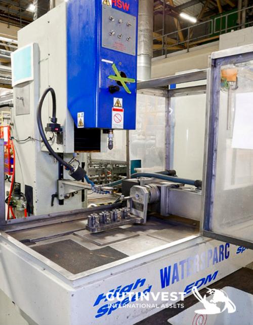Máquina de perforar de 5 ejes