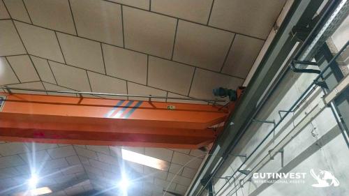 Waterjet cutting machine 