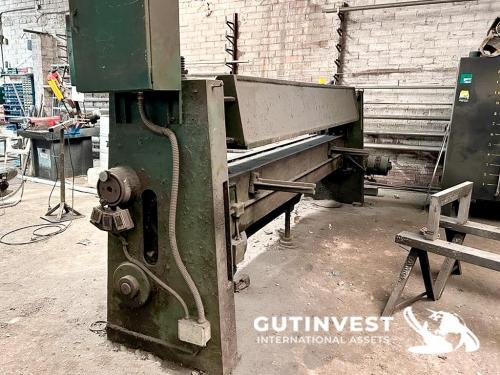  Press brake for metal