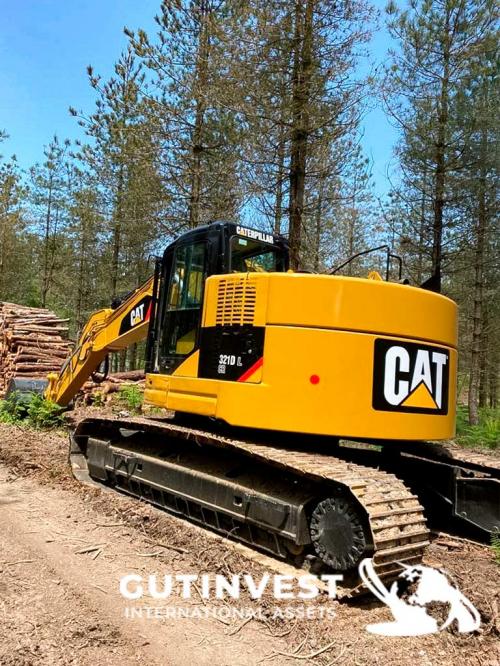 Crawler excavator