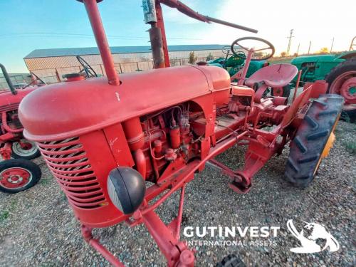Agricultural tractor