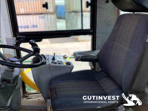 Container reach stacker - 40Tns