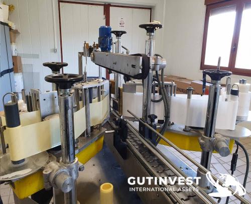 Bottling & Labeling Machine