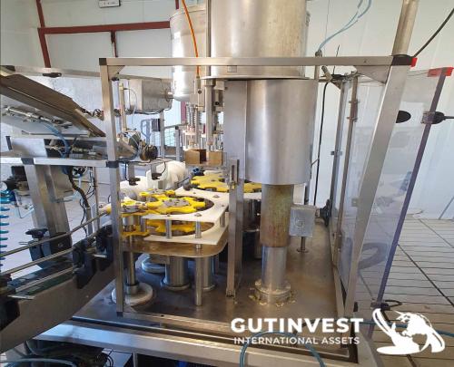 Bottling & Labeling Machine