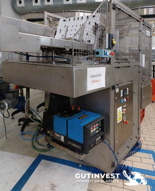 Máquina formadora de cajas cartón