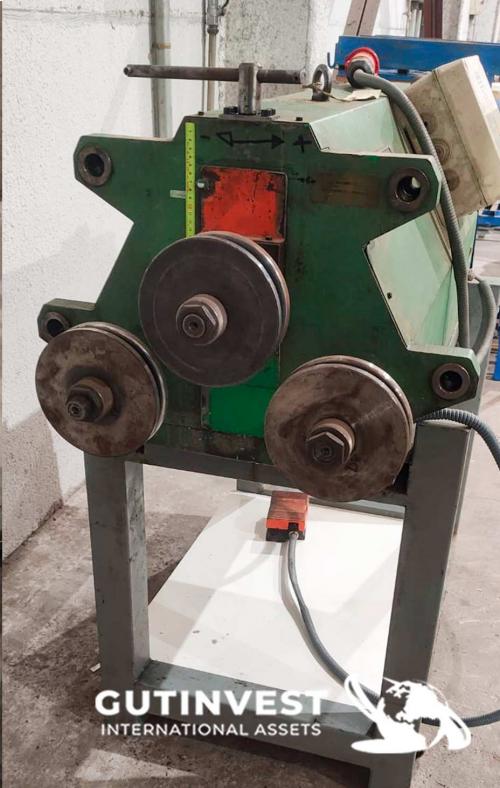 Profile bending machine for aluminum