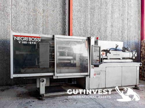 Plastic injection molding machine - 160Tn