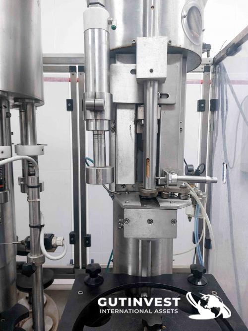 Filling - Bottling Machine - 8 spouts