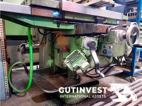 Milling machine