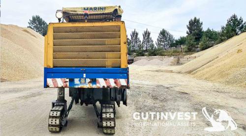 Asphalt milling machine