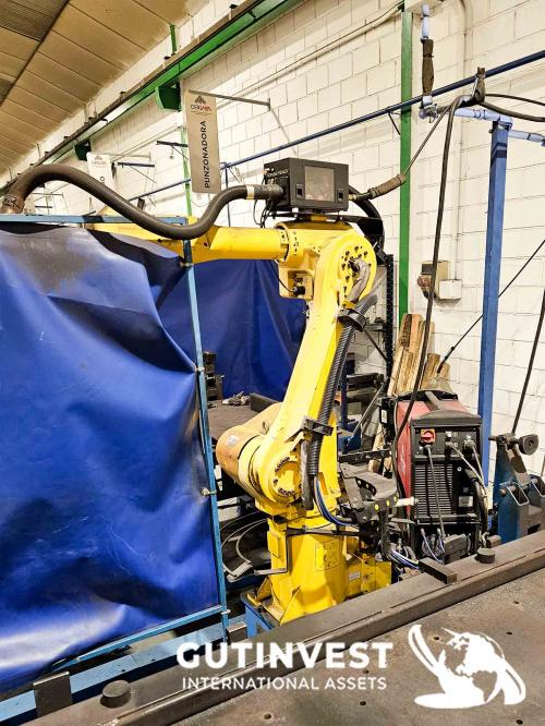 Robot de soldadura con carril