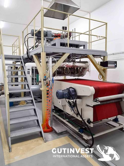 Linea de extrusión Meltblown
