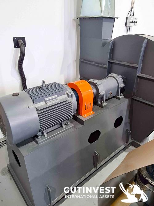 Linea de extrusión Meltblown