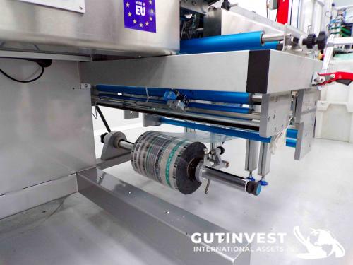 Flowpack Sealing machine