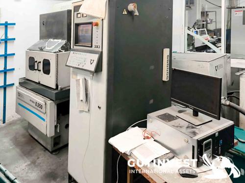 EDM - Wire cutting machine