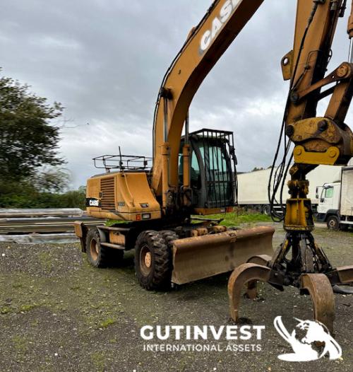 Excavator with grab