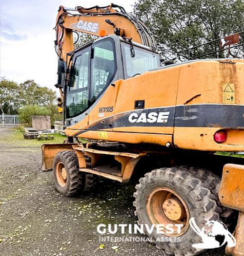 Excavator with grab