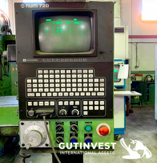 CNC milling machine