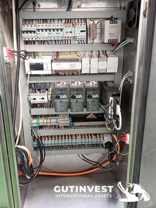 Línea automática de Termosellado de envases de plástico