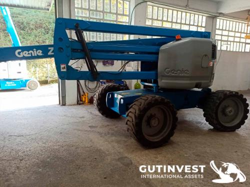 Brazo articulado diesel