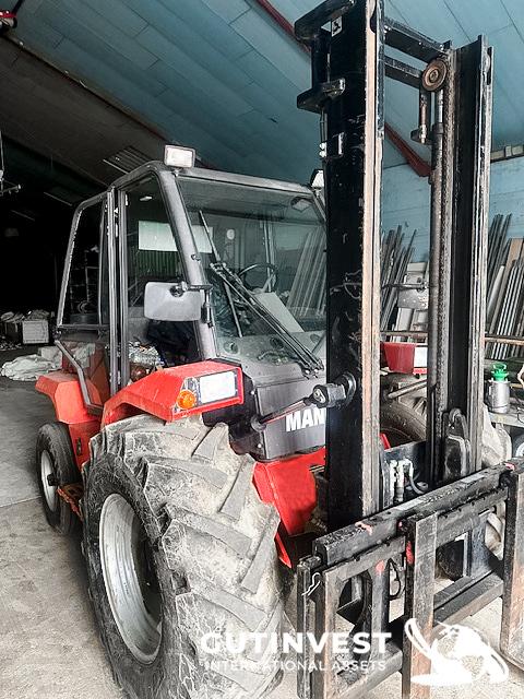 Carretilla elevadora todoterreno