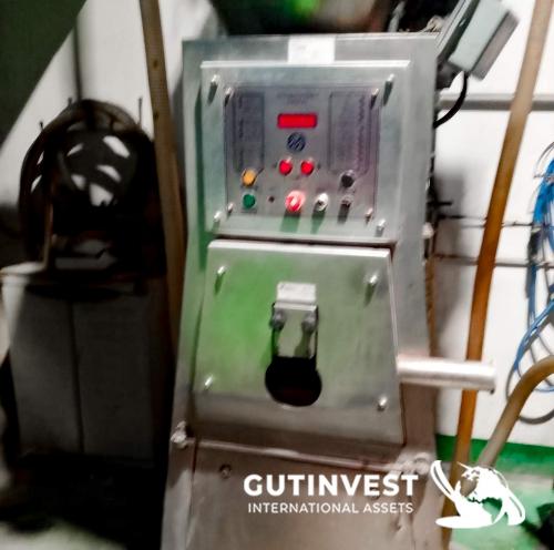 Solids Mixing and Weighing Machine